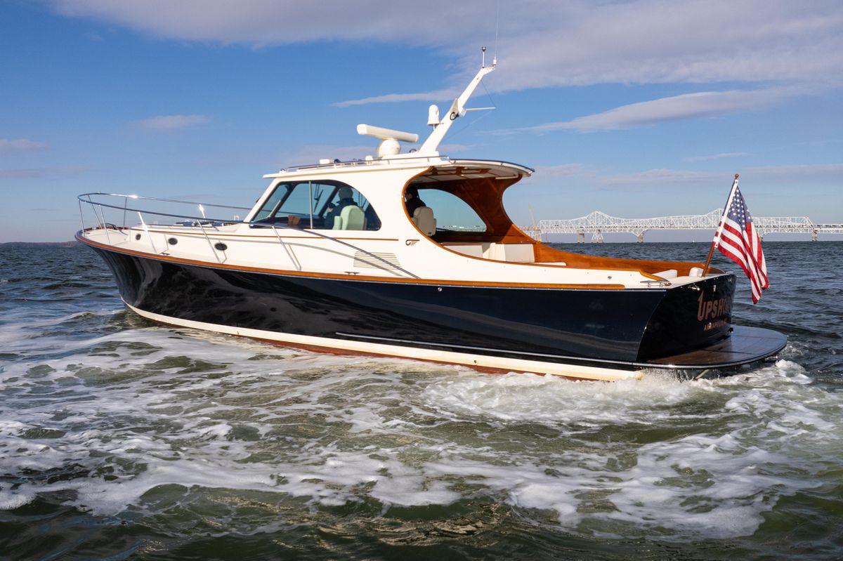 2010 Hinckley 44 