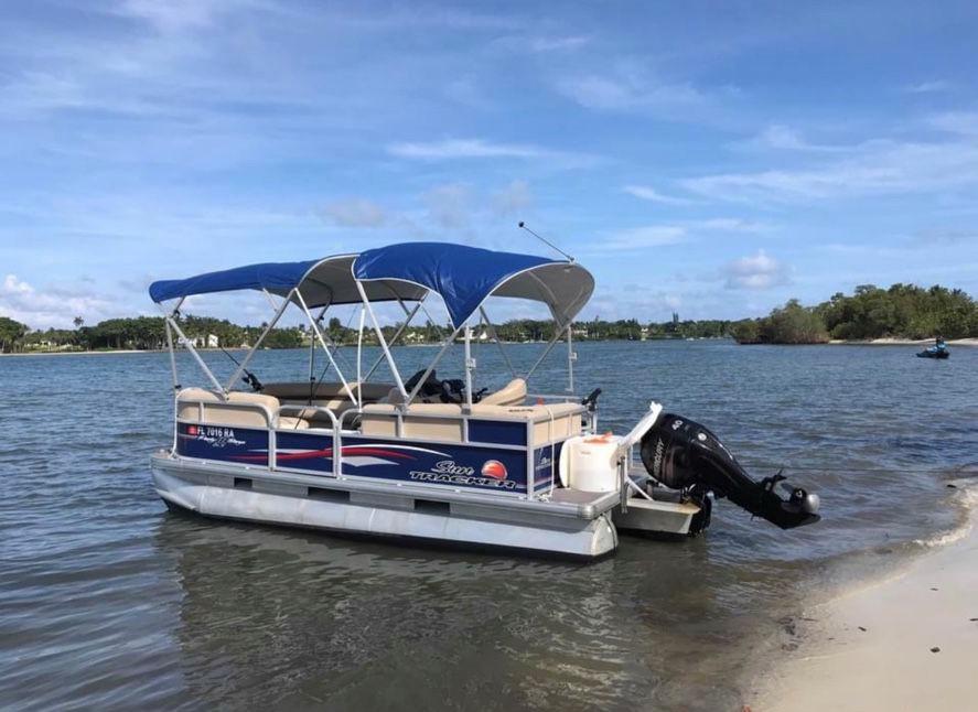 Pontoon boats used and new for sale