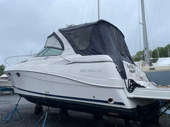 Salty Paws Yacht Photos Pics 