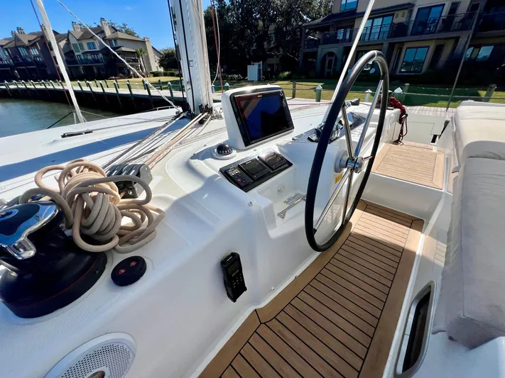 Eden Yacht Photos Pics 