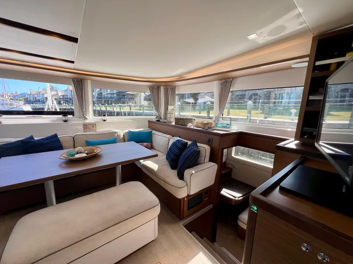 Eden Yacht Photos Pics 