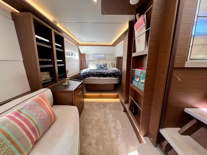 Eden Yacht Photos Pics 