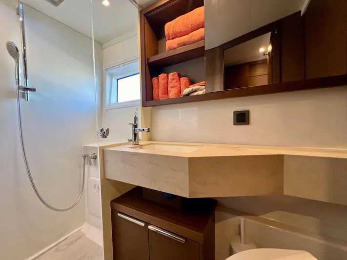 Eden Yacht Photos Pics 