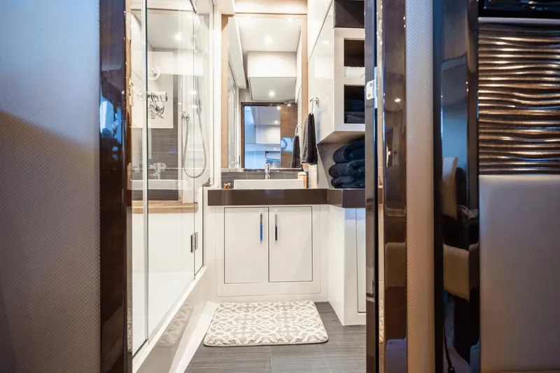 Telesto Yacht Photos Pics 