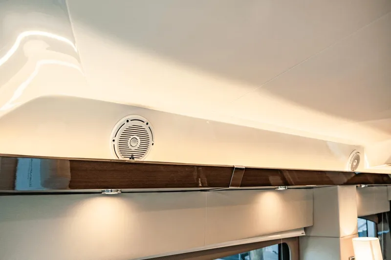 Telesto Yacht Photos Pics 