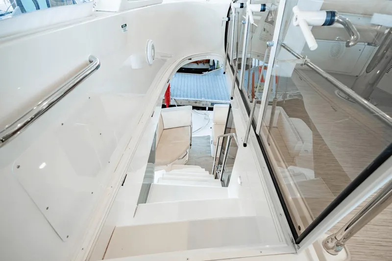 Telesto Yacht Photos Pics 