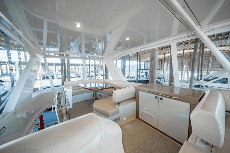 Telesto Yacht Photos Pics 