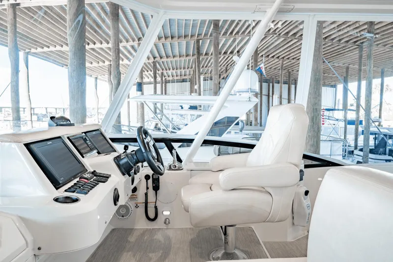 Telesto Yacht Photos Pics 