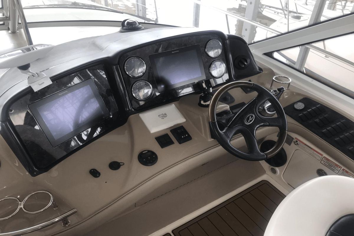 2009 Sea Ray 52 