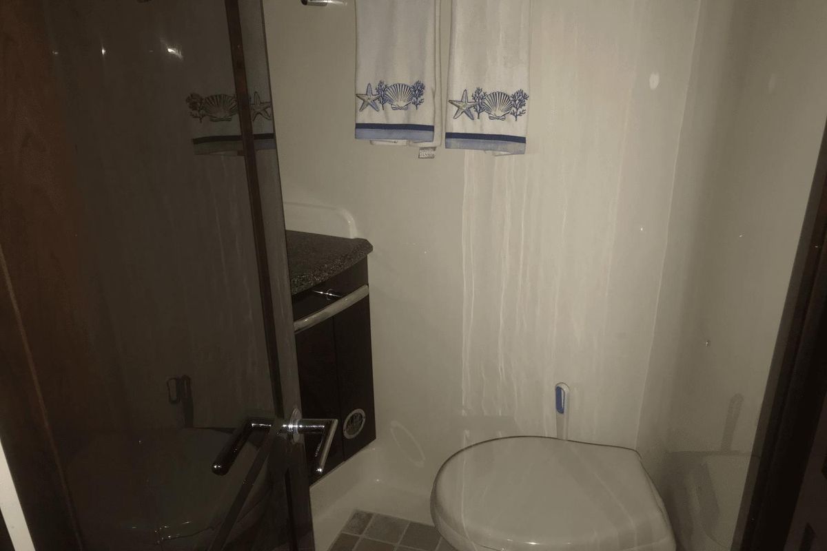 2009 Sea Ray 52 