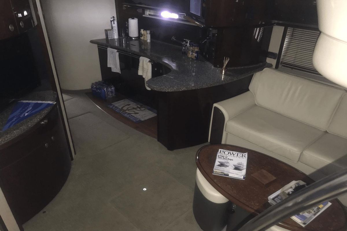 2009 Sea Ray 52 
