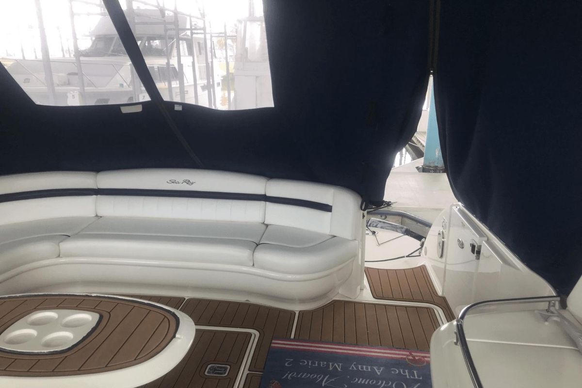 2009 Sea Ray 52 