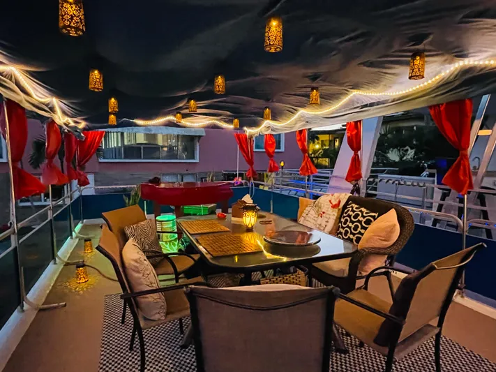 Amore Yacht Photos Pics 