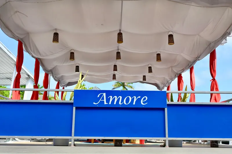 Amore Yacht Photos Pics 