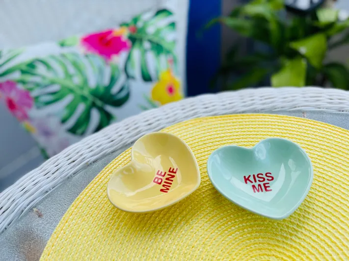 Amore Yacht Photos Pics 