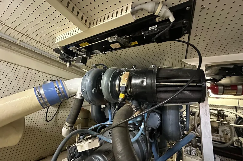 Aqua Alta Yacht Photos Pics 