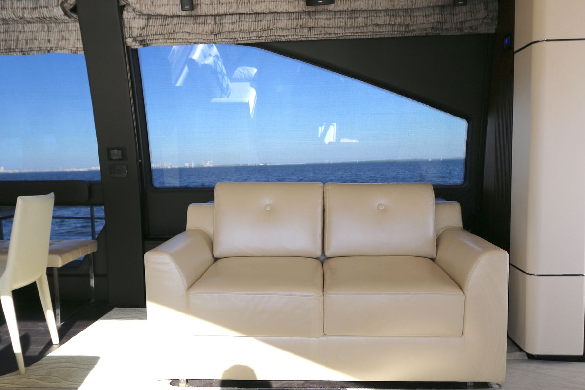 2019 Azimut 72 
