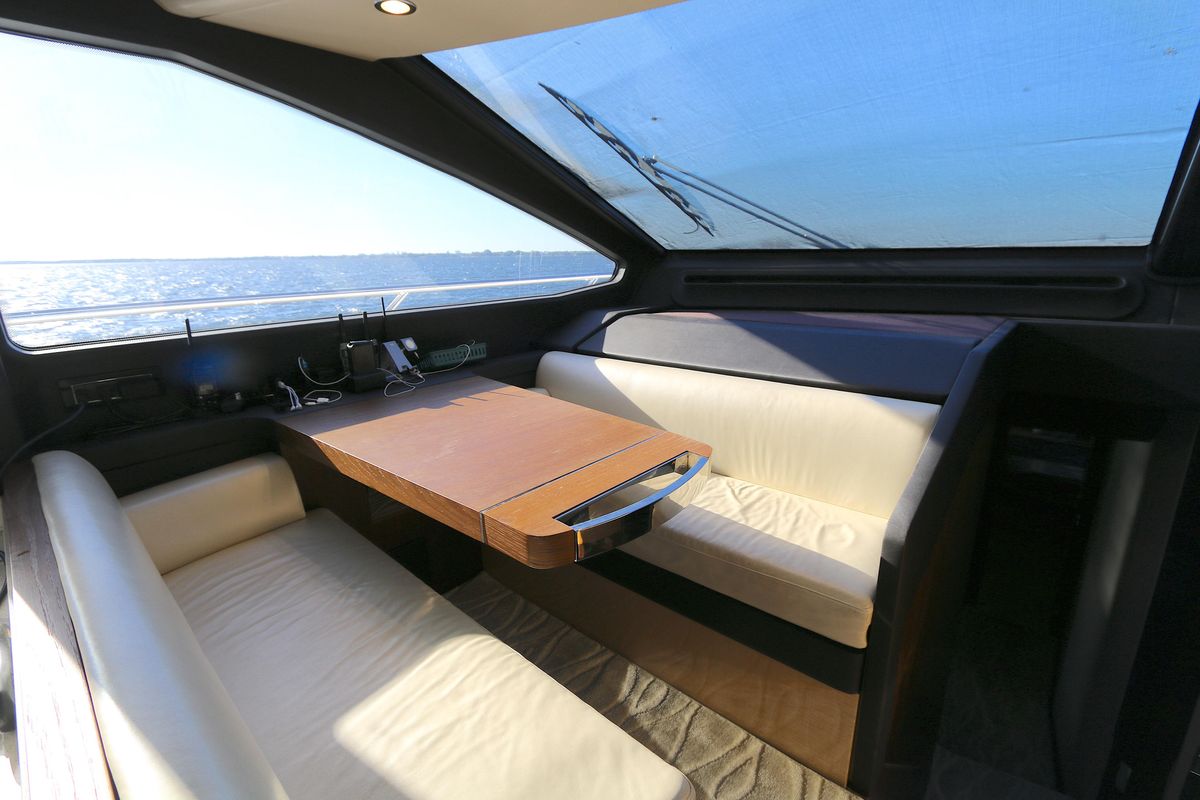 2019 Azimut 72 