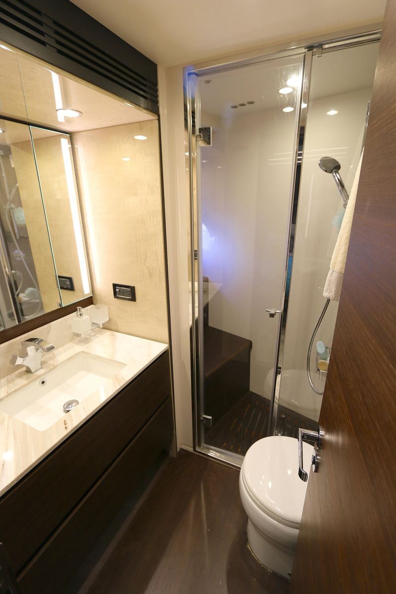 2019 Azimut 72 