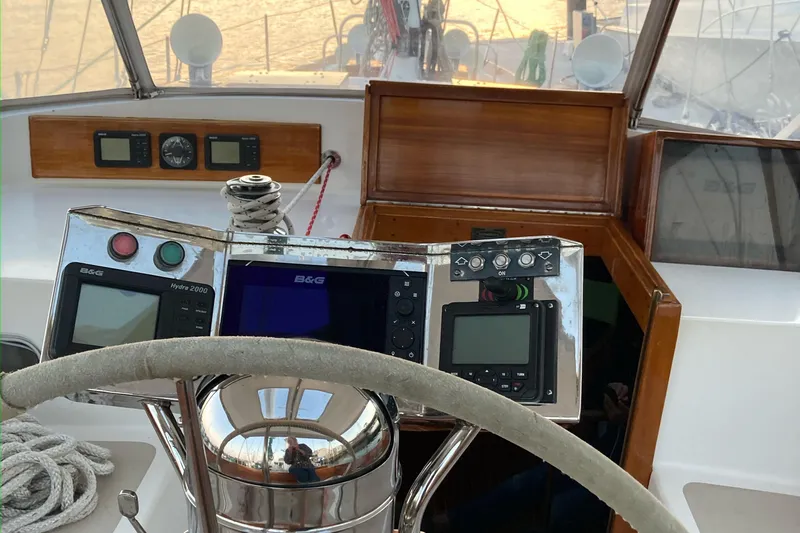 Wanderer Yacht Photos Pics Hinckley Sou'wester 59 yacht helm with navigation instruments, 1982 model.