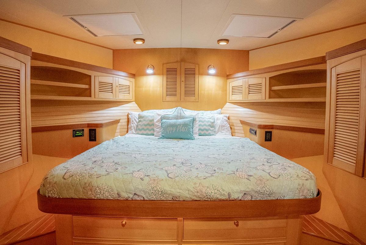 2006 Marlow 72 