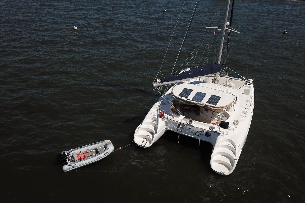 2005 Fountaine Pajot 46 