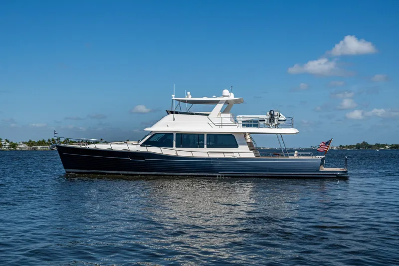 Carol Jean Yacht Photos Pics 