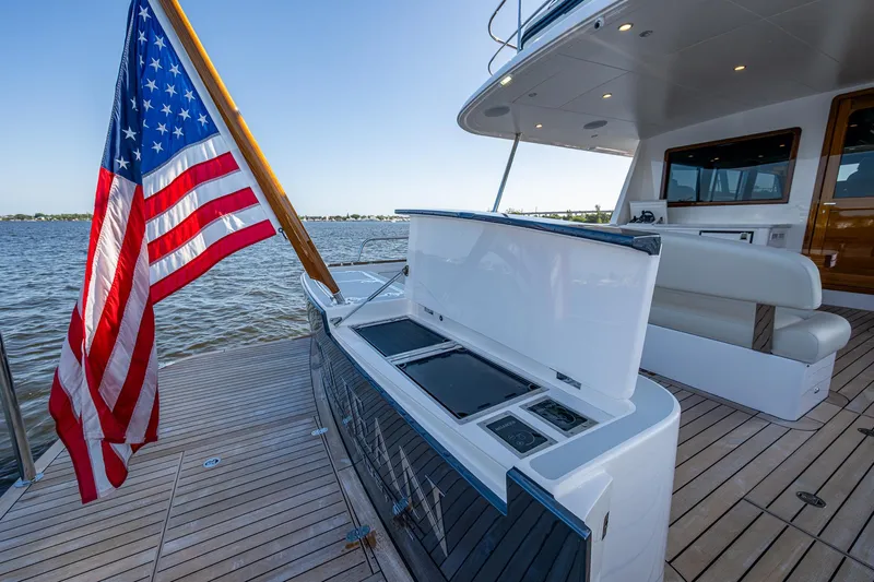 Carol Jean Yacht Photos Pics 