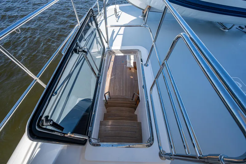 Carol Jean Yacht Photos Pics 