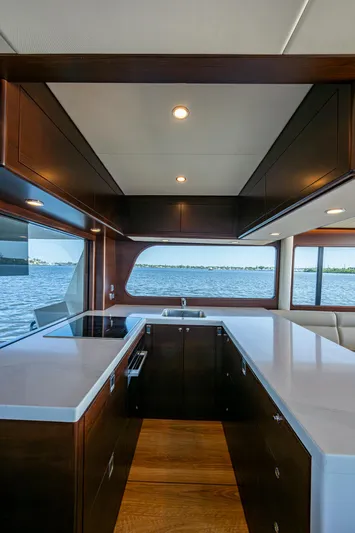 Carol Jean Yacht Photos Pics 