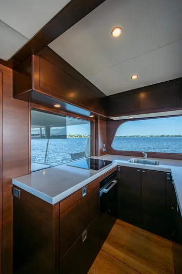 Carol Jean Yacht Photos Pics 