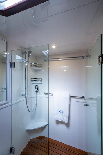 Carol Jean Yacht Photos Pics 