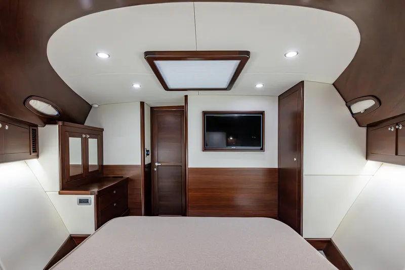 Carol Jean Yacht Photos Pics 