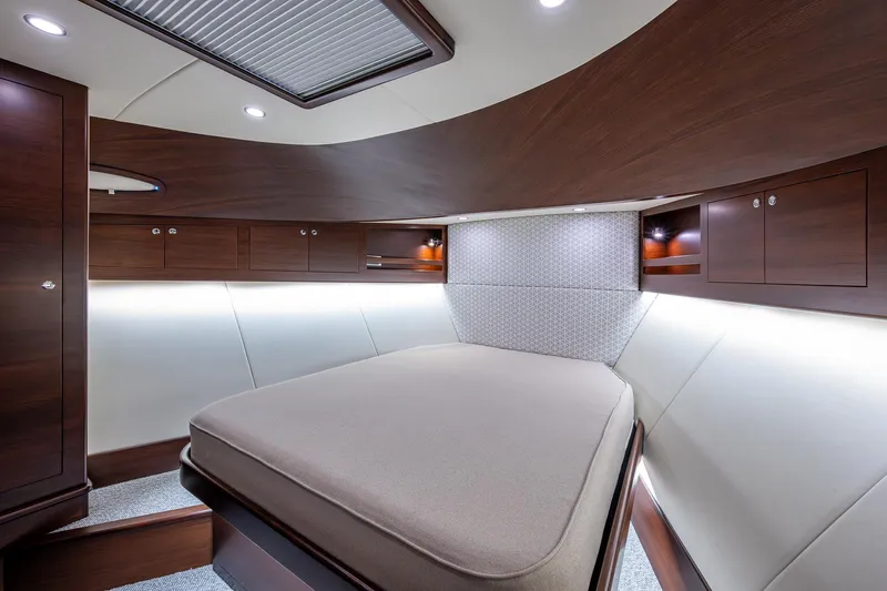 Carol Jean Yacht Photos Pics 