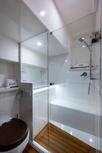 Carol Jean Yacht Photos Pics 