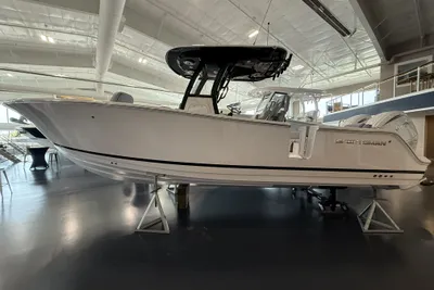 Sportsman Heritage 261 Center Console