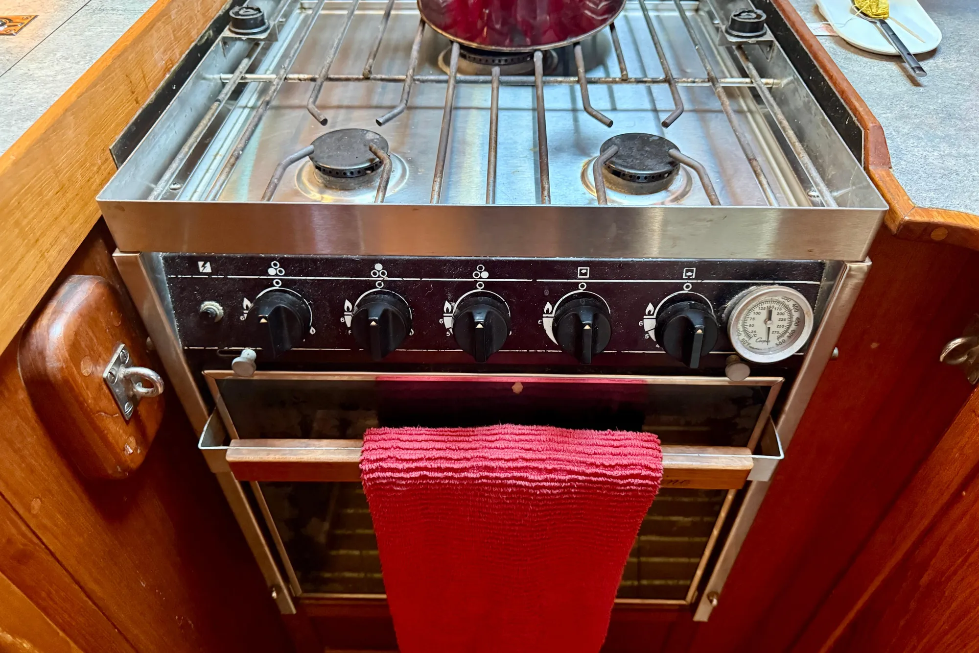 3 Burner Force-10 range w/ oven and broiler