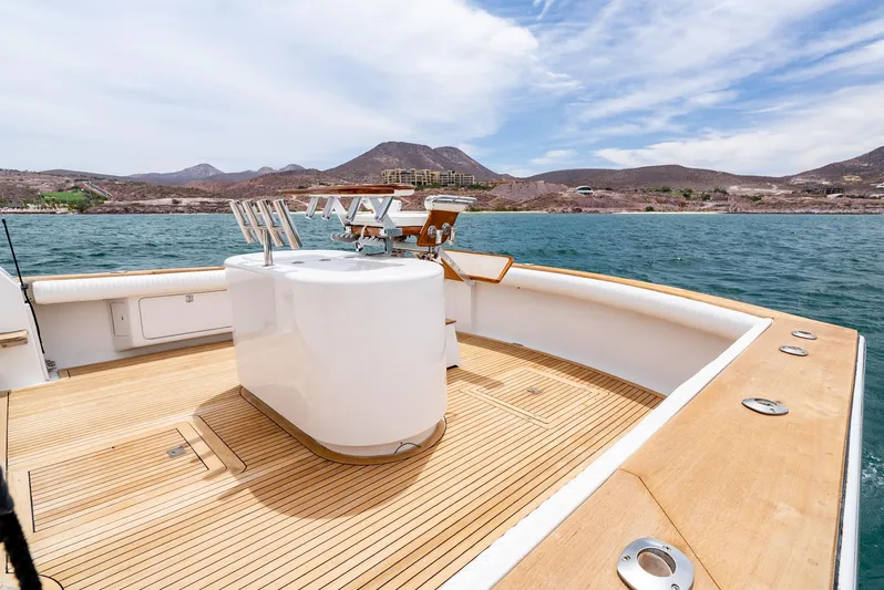 Tiger Spirit Yacht Photos Pics 1995 Donzi 72 Convertible yacht deck with ocean and mountain views.