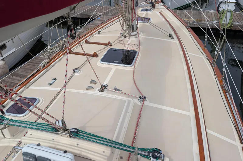 Lone Star Yacht Photos Pics Deck view of 1988 Island Packet 38 sailboat with rigging and hatches.