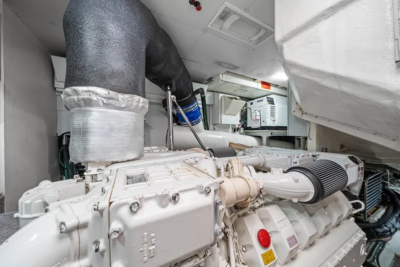 Vix Yacht Photos Pics Engine room of 2018 Ferretti Yachts 850, showcasing advanced machinery and components.