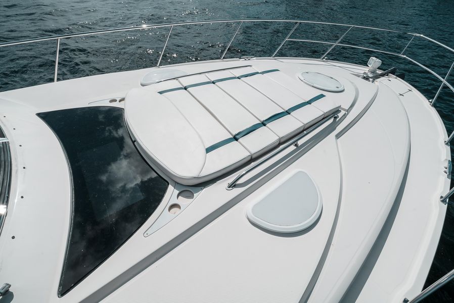 2008 Monterey 400 Sport Yacht