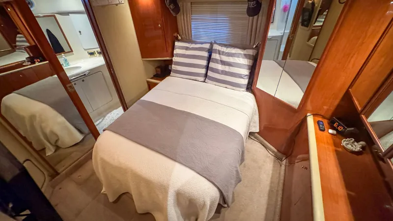 Tiny Dancer Yacht Photos Pics Aft Primary Stateroom