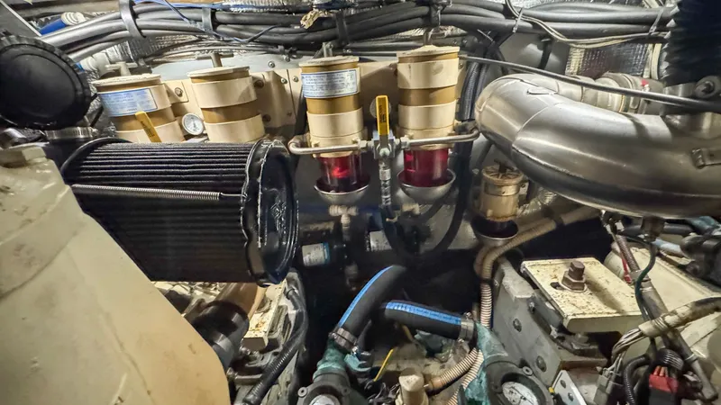 Tiny Dancer Yacht Photos Pics Engine Room