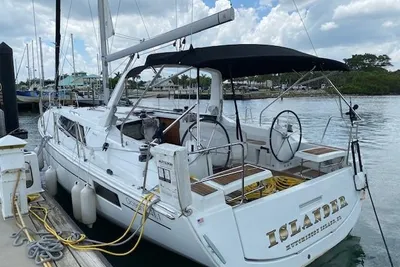 Beneteau Oceanis 41.1