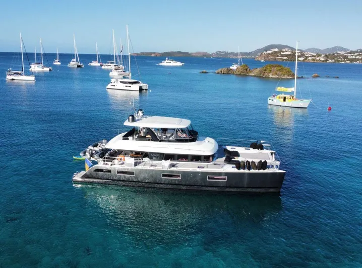 Mare Blu Yacht Photos Pics 