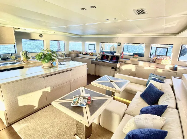 Mare Blu Yacht Photos Pics 