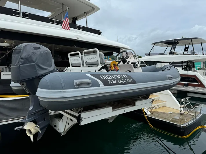 Mare Blu Yacht Photos Pics 