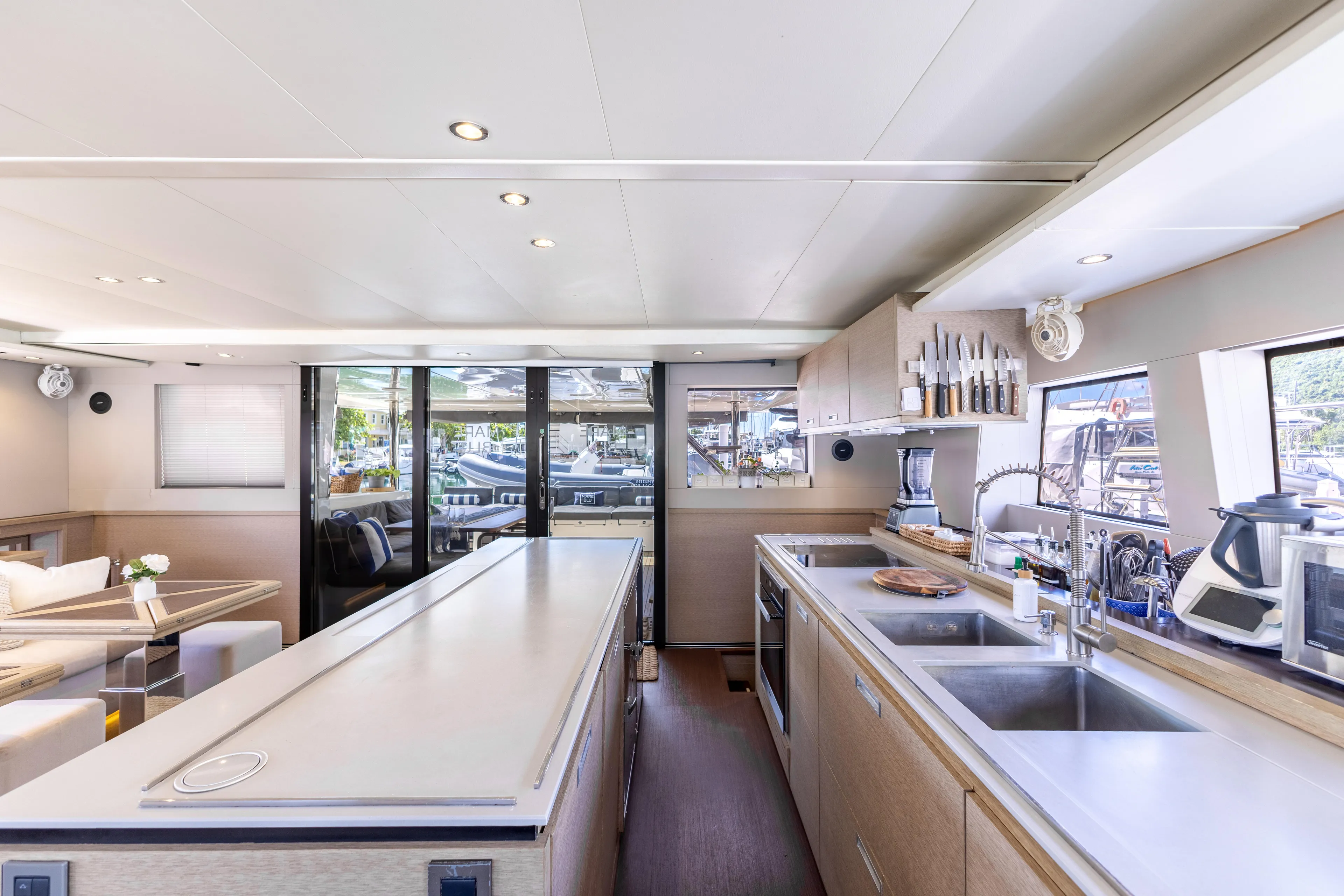 Mare Blu Yacht Photos Pics 