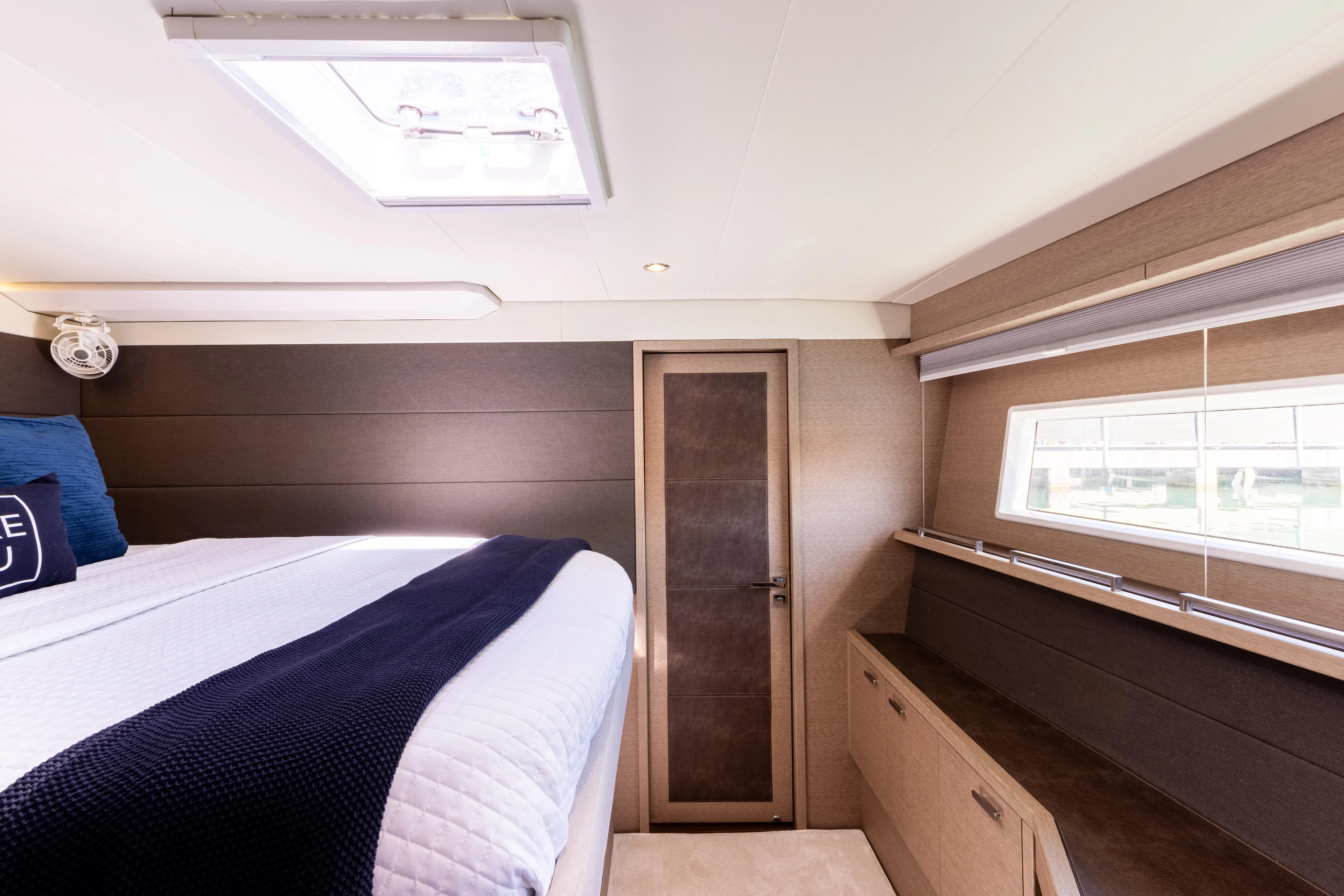 Mare Blu Yacht Photos Pics 