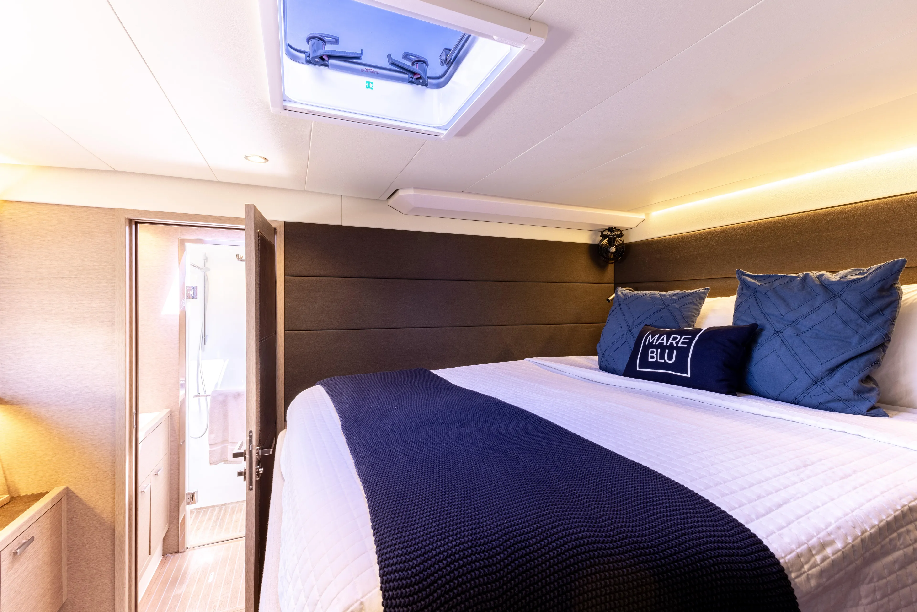 Mare Blu Yacht Photos Pics 